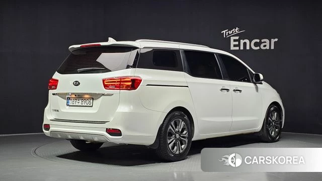 Kia The New Carnival id 4642498 из Кореи 12