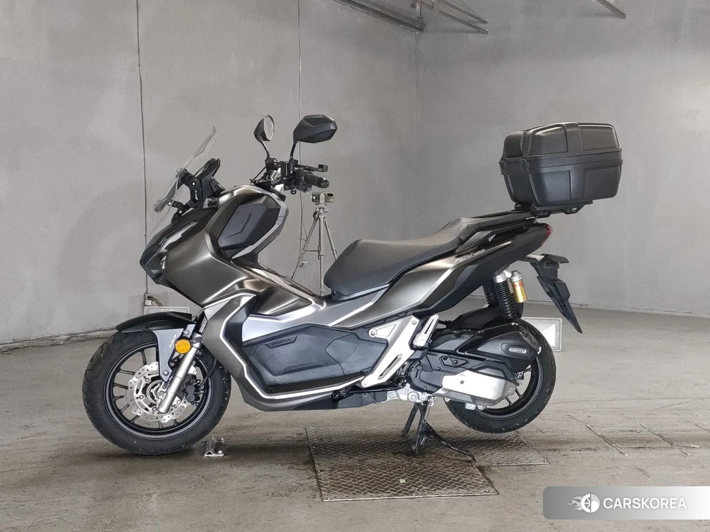 Проданный Honda ADV150 2019 из Японии
