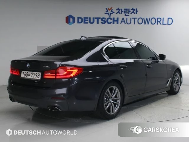 BMW 5 Series (G30) id 4836427 из Кореи 12