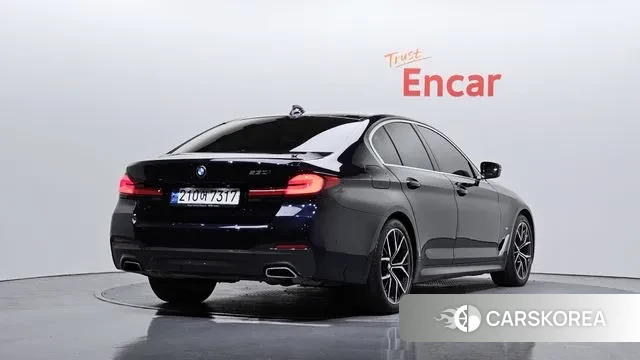 BMW 5 Series (G30) id 3472377 из Кореи 12