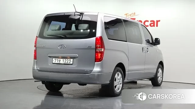 Hyundai The New Grand Starex id 2539217 из Кореи 12
