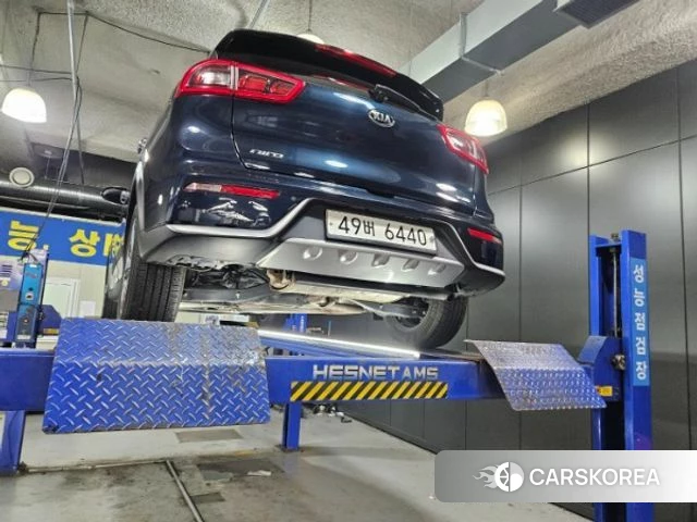 Kia Niro 2018 Синий из Кореи, фото 2