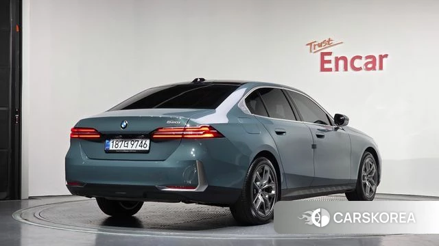 BMW 5 Series (G60) id 3825746 из Кореи 12