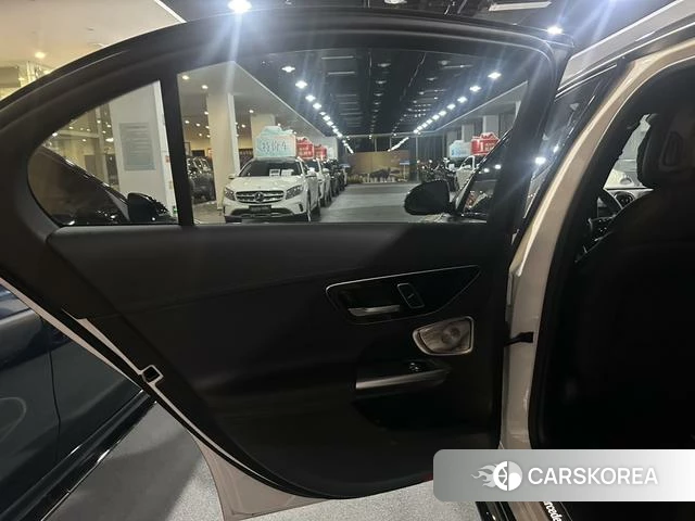 Mercedes-Benz Class C id 4297988 из Китая 9