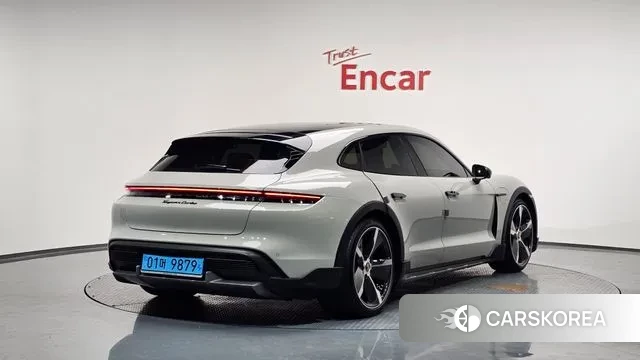 Porsche Taycan id 2900077 из Кореи 12