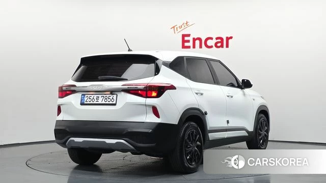 Kia Seltos id 4187149 из Кореи 12