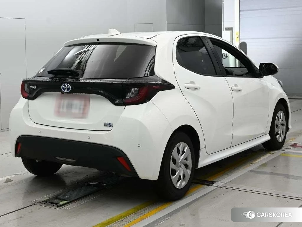 Toyota Yaris 2021 из Японии, фото 2