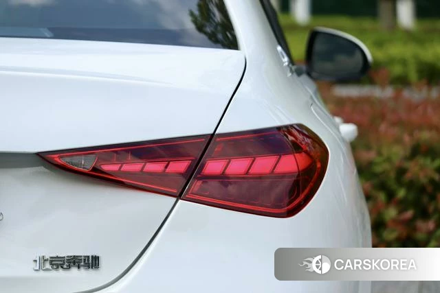 Mercedes-Benz Class C id 4265593 из Китая 12