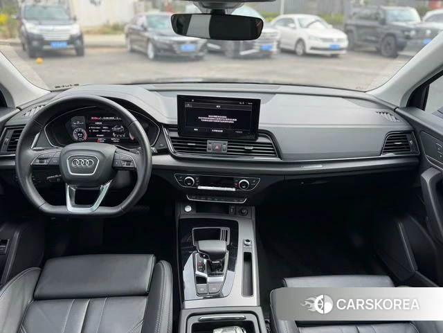 Audi Q5L 2022 Черный из Китая, фото 2
