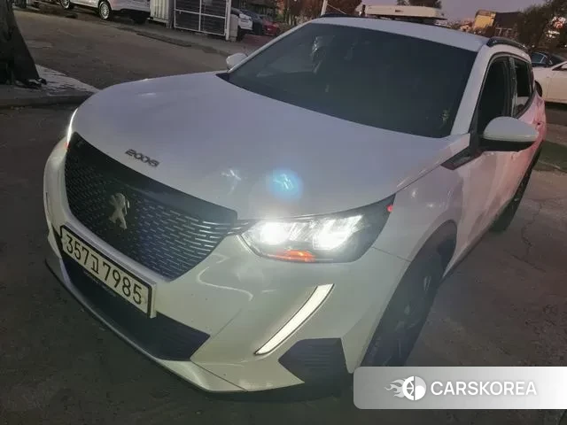 Peugeot 2008 Second generation 2021 Белый из Кореи, фото 5