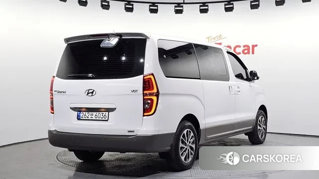 Hyundai The New Grand Starex id 3661831 из Кореи 12