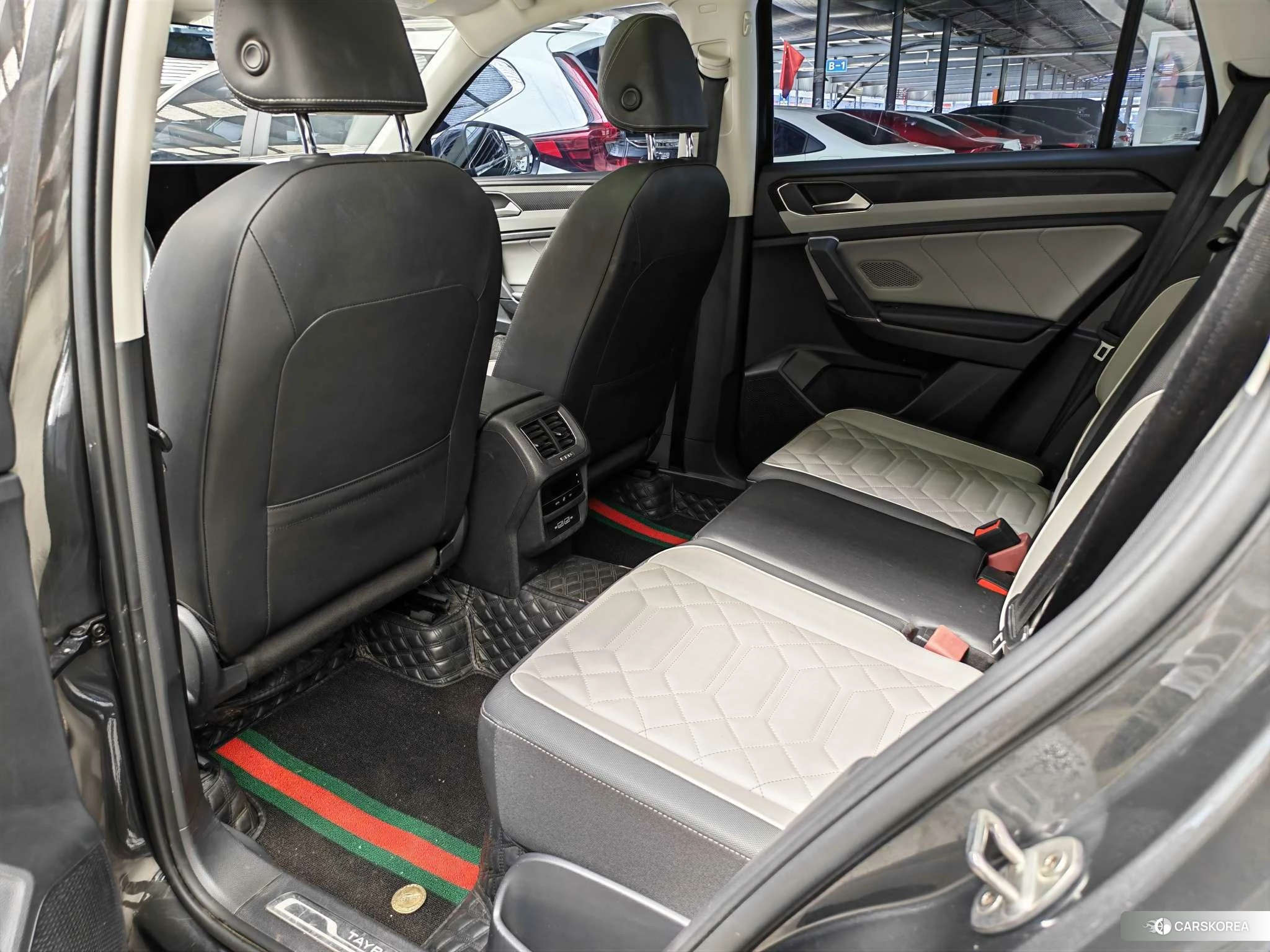 Volkswagen Tanyue 2022 Темно-серый из Китая, фото 2