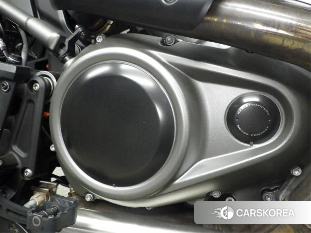 Engine photo