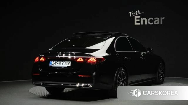 Mercedes-Benz E-Class W214 id 4870647 из Кореи 12