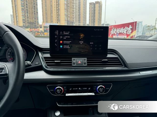 Audi Q5L id 3857939 из Китая 12