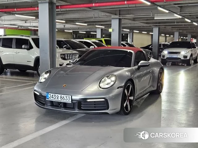 Porsche 911(992) id 2959619 из Кореи 12