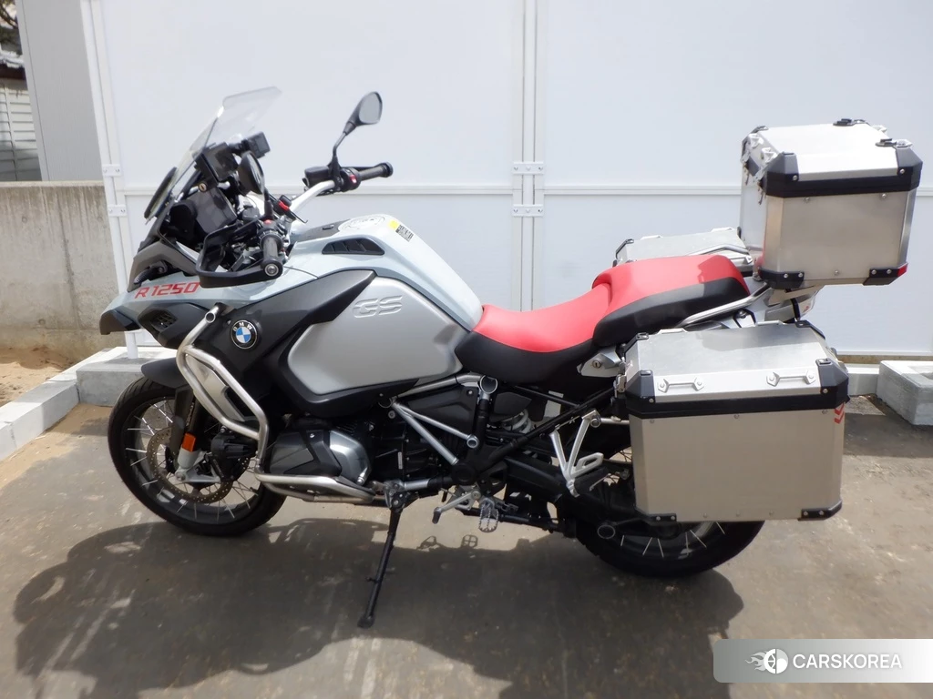 Проданный BMW R1250GS ADVENTURE 2019 из Японии, фото 2