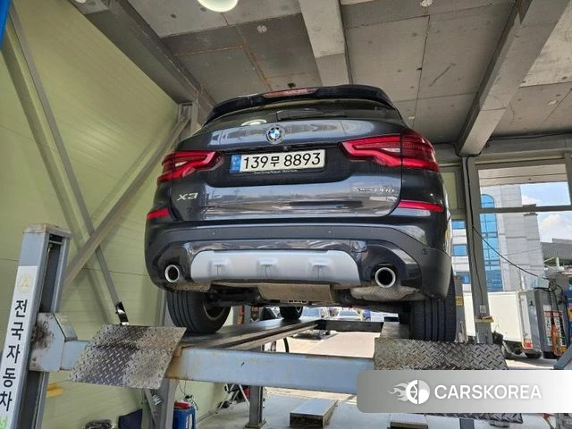 BMW X3 (G01) 2021 Серый из Кореи, фото 2