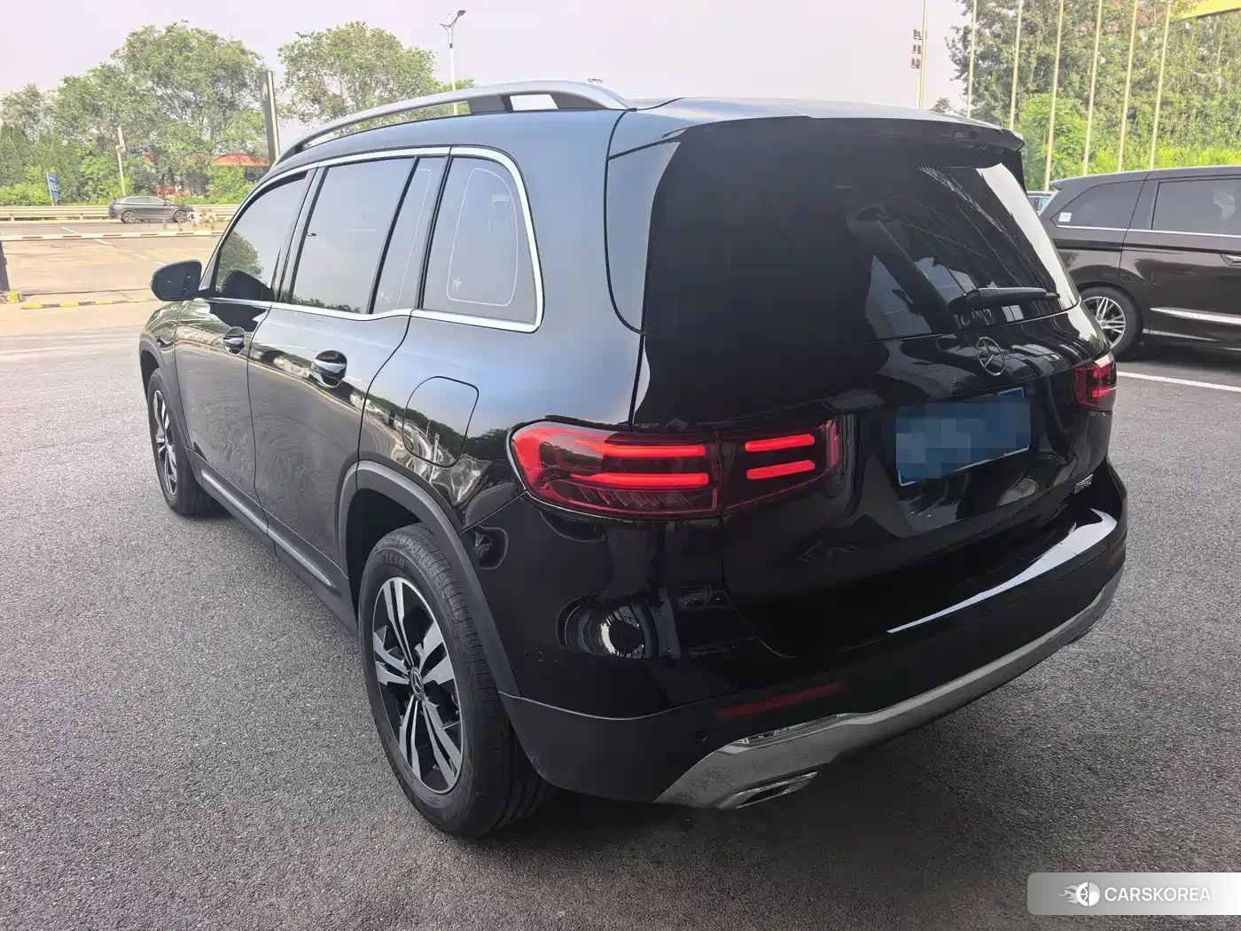 Mercedes-Benz GLB 2024 Черный из Китая, фото 2