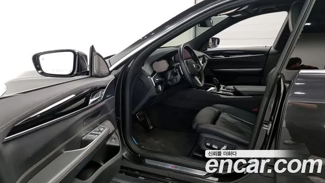 BMW 6 Series GT (G32) id 2701059 из Кореи 12