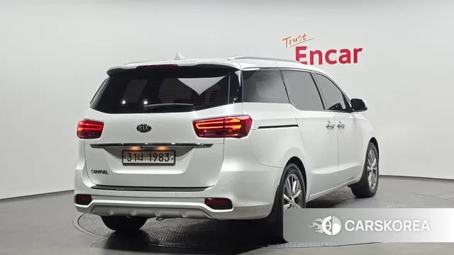 Kia The New Carnival id 3709130 из Кореи 12