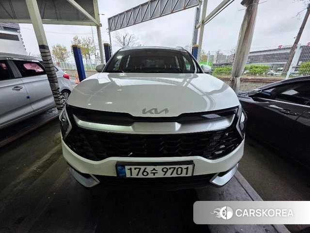 Kia Sportage 5th Generation 2022 Белый из Кореи, фото 2