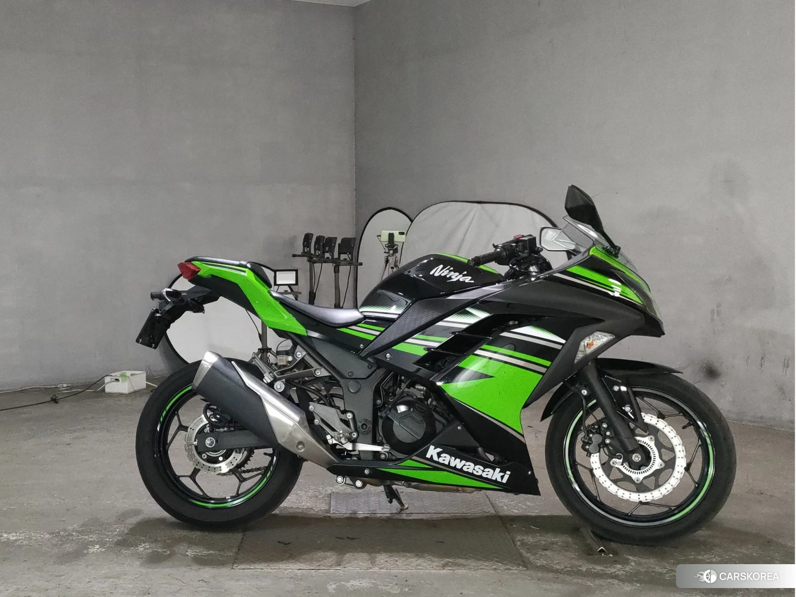 Проданный Kawasaki NINJA 250 2016 из Японии, фото 3