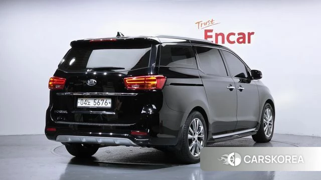 Kia The New Carnival id 4397901 из Кореи 12