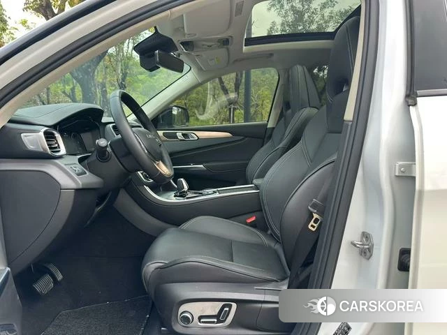 Lynk 01 2019 Белый из Китая, фото 2