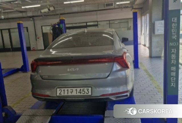 Kia K8 2022 Серебристо-серый из Кореи, фото 5