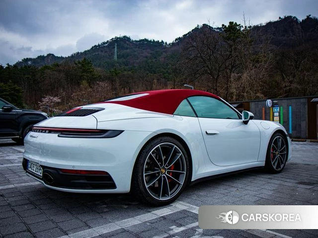 Porsche 911(992) 2021 Белый из Кореи, фото 5