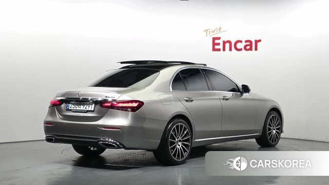 Mercedes-Benz E-Class W213 id 4779857 из Кореи 12