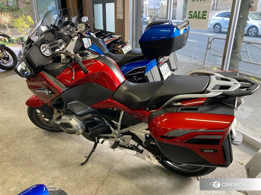 Проданный BMW R1200RT 2018 из Японии