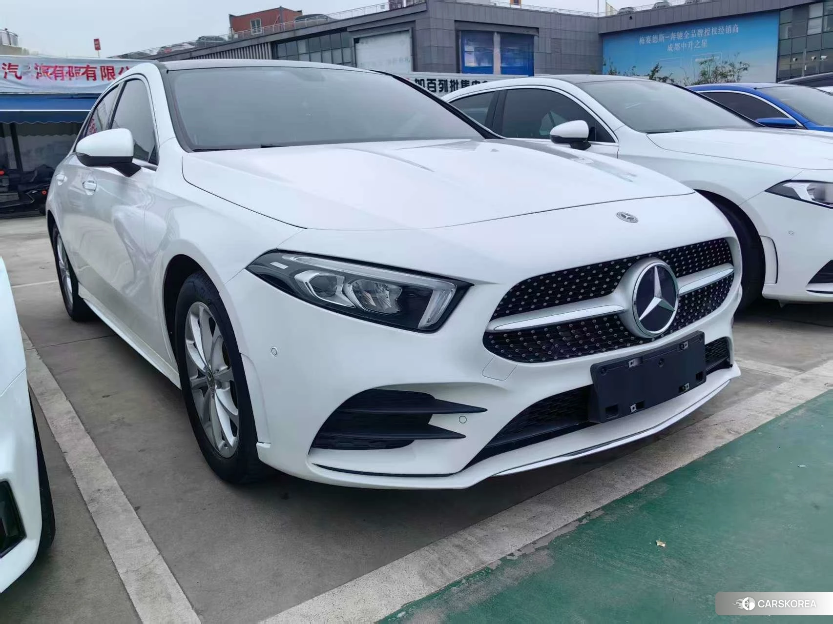 Mercedes-Benz Class A 2021 Белый из Китая, фото 4