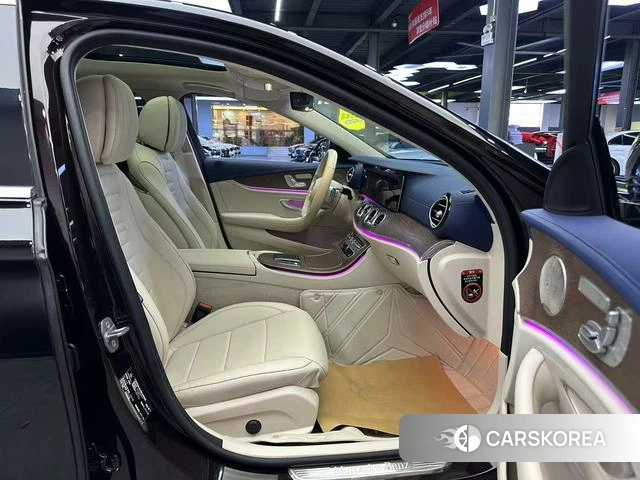 Mercedes-Benz E-class id 4260938 из Китая 8