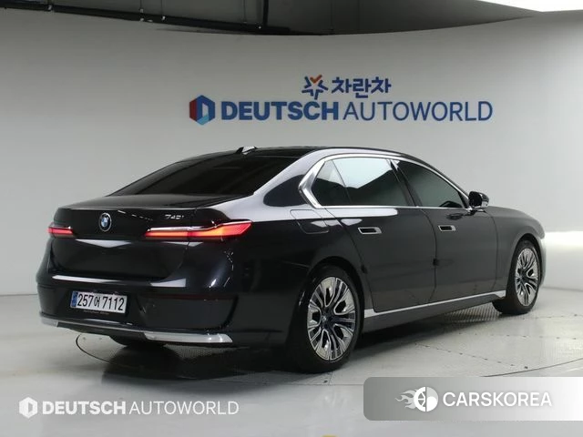 BMW 7 Series (G70) id 4705526 из Кореи 12