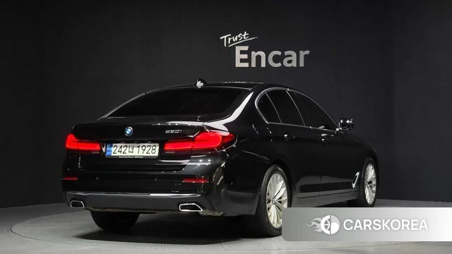 BMW 5 Series (G30) id 3915266 из Кореи 12