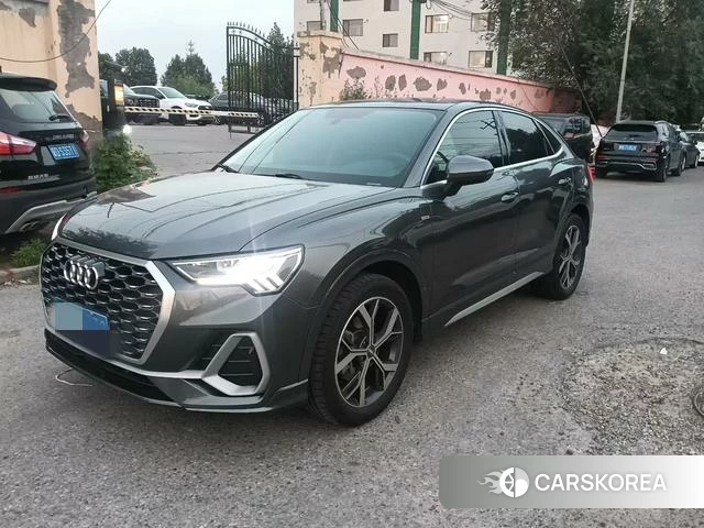 Audi Q3 Sportback 2021 Темно-серый из Китая, фото 3
