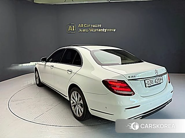 Mercedes-Benz E-Class W213 id 4728142 из Кореи 12