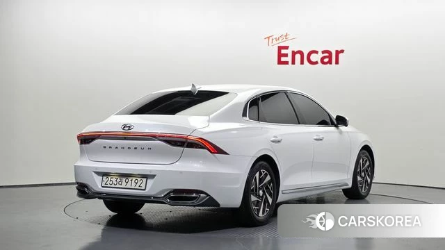 Hyundai The New Grandeur IG Hybrid id 4475490 из Кореи 12