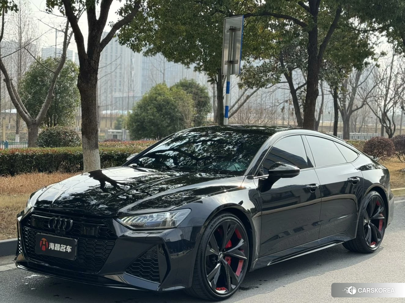 Audi RS 7 2021 Черный из Китая, фото 2