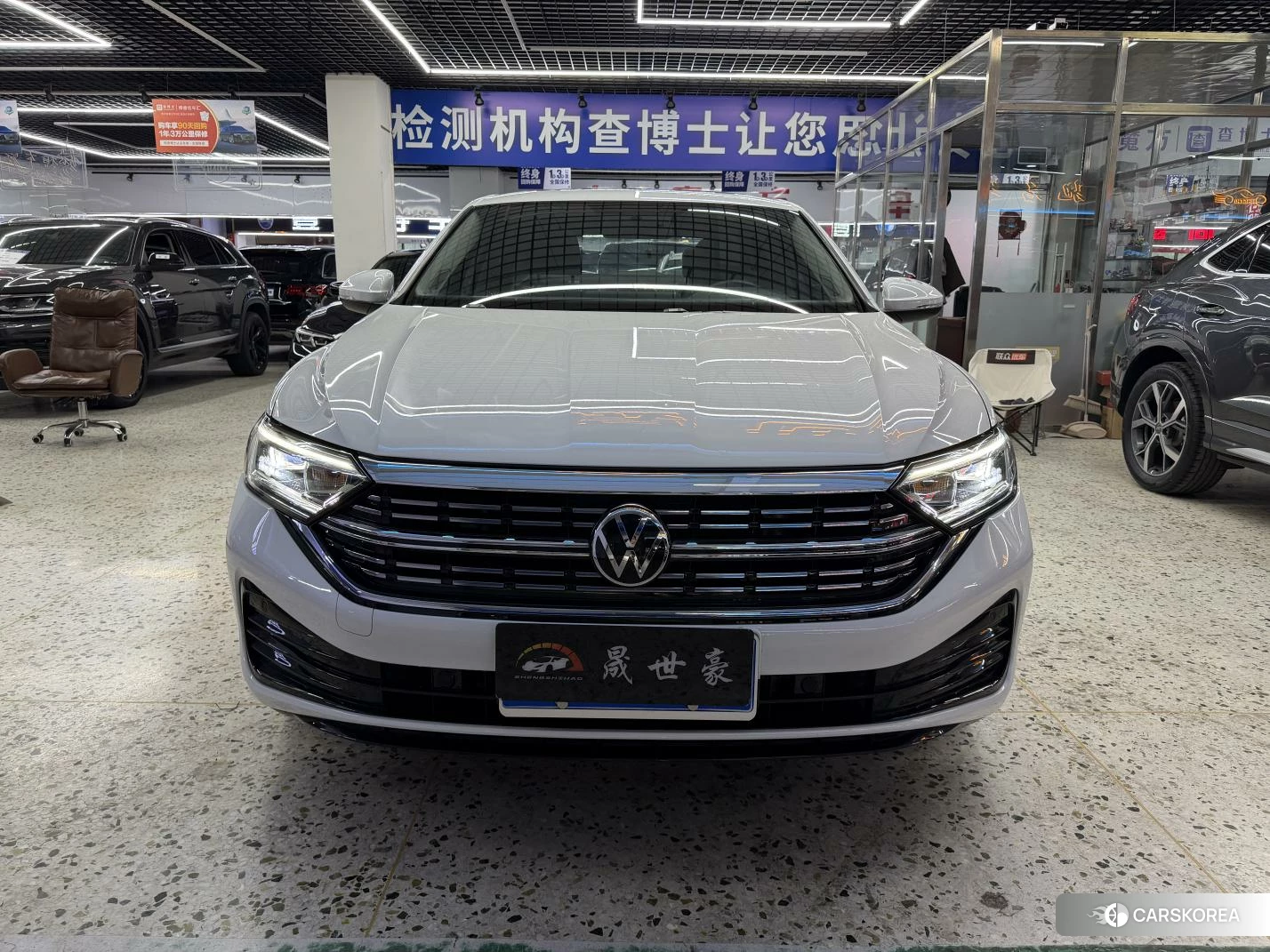 Volkswagen Sagitar id 4455372 из Китая 12