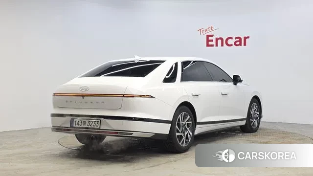 Hyundai Grandeur (GN7) id 3770559 из Кореи 12