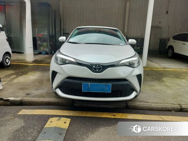 Toyota C-HR 2022 Белый из Китая, фото 4