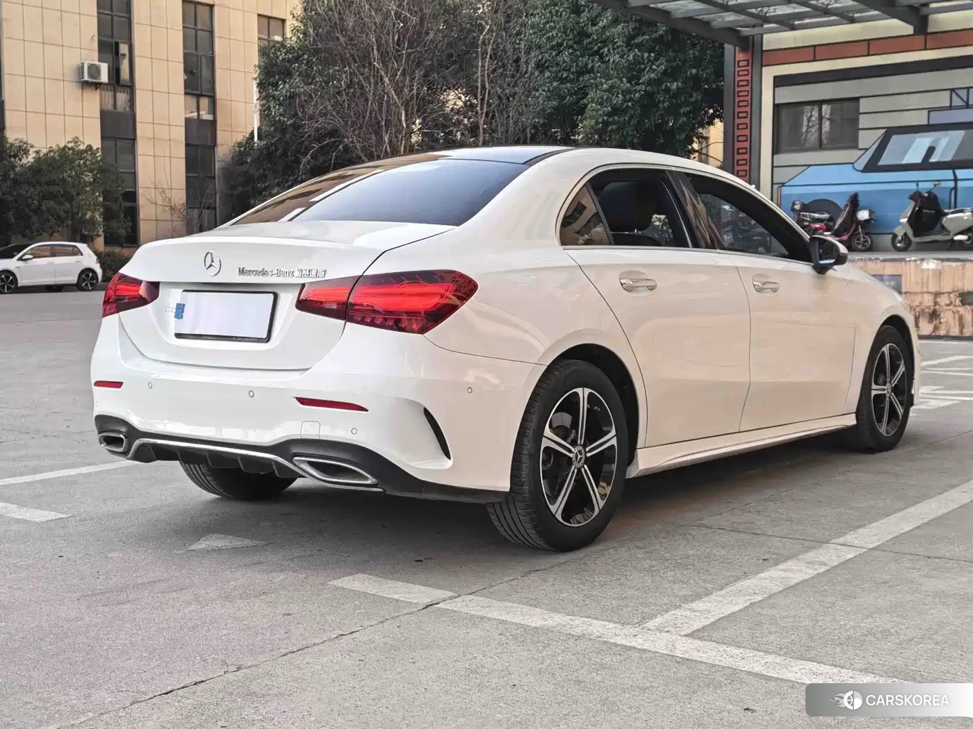 Mercedes-Benz A-Class 2024 Белый из Китая, фото 2