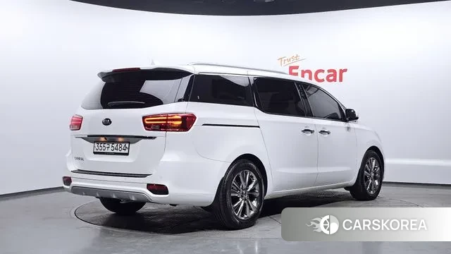 Kia The New Carnival id 3669200 из Кореи 12