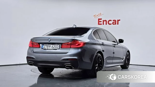 BMW 5 Series (G30) id 4471803 из Кореи 12