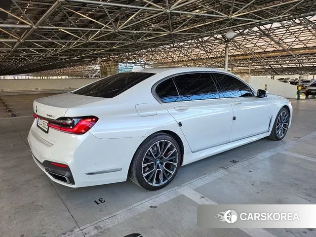 BMW 7 Series (G11) id 3453789 из Кореи 12