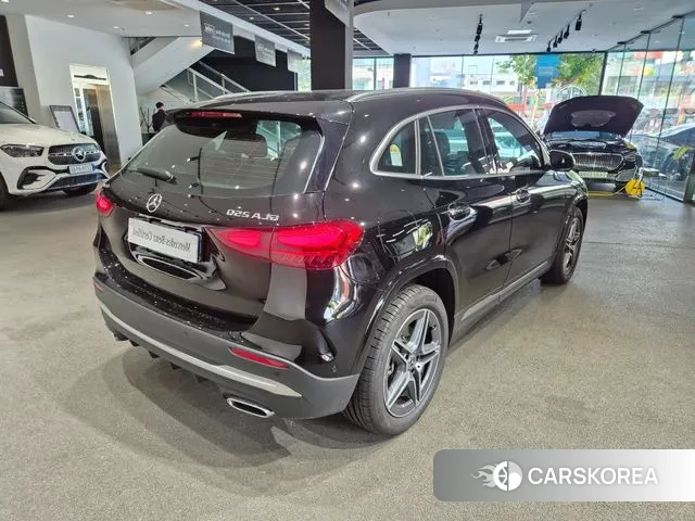 Mercedes-Benz GLA - Class H247 id 3410097 из Кореи 12