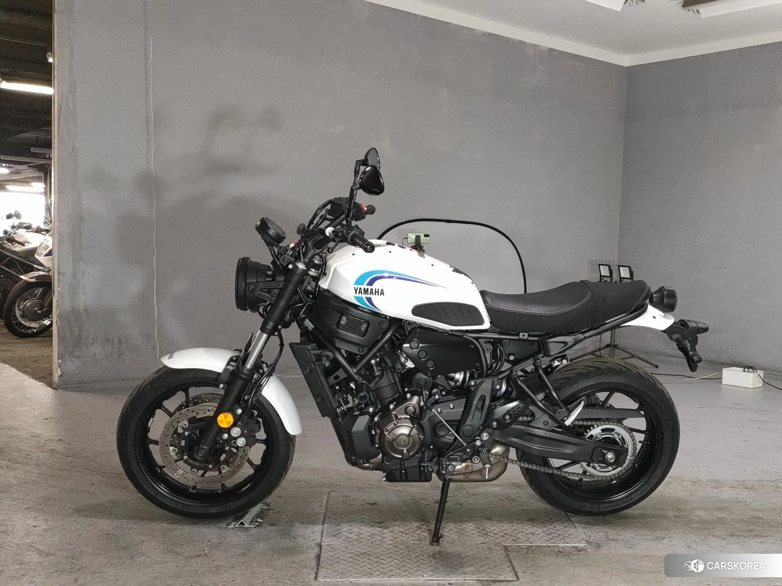 Проданный Yamaha XSR700 id 4289713 из Японии